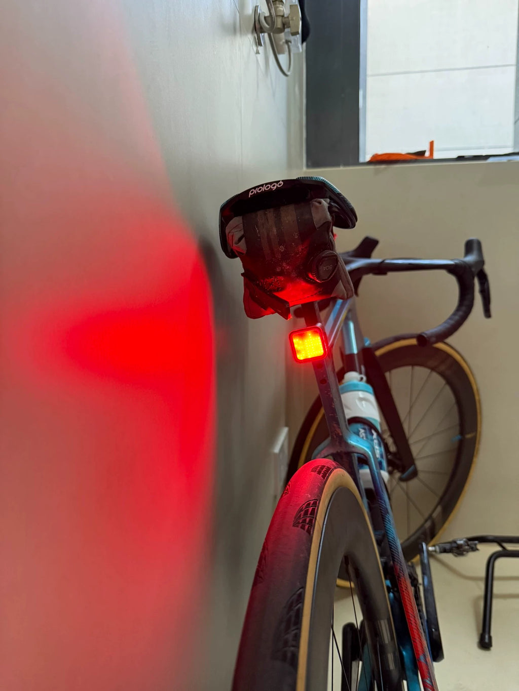 Seatpost Light & Radar Mount for XDS AD8 / AD9