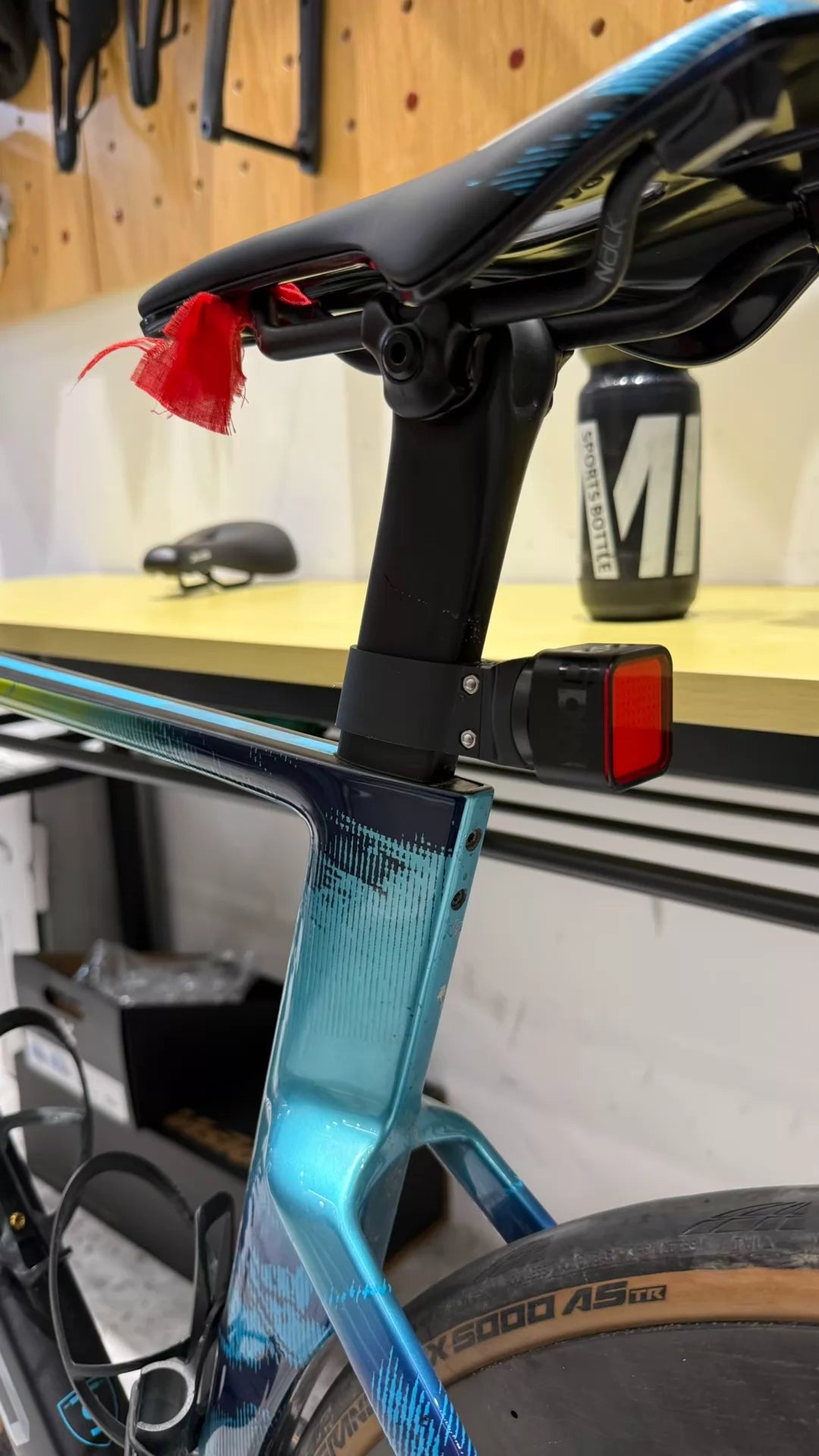 Seatpost Light & Radar Mount for XDS AD8 / AD9