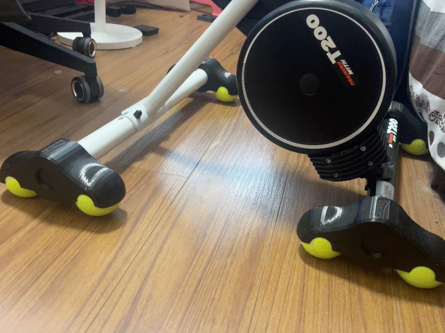 Rocker Feet Kit for Wahoo KICKR Core / Core 2 / Magene T200