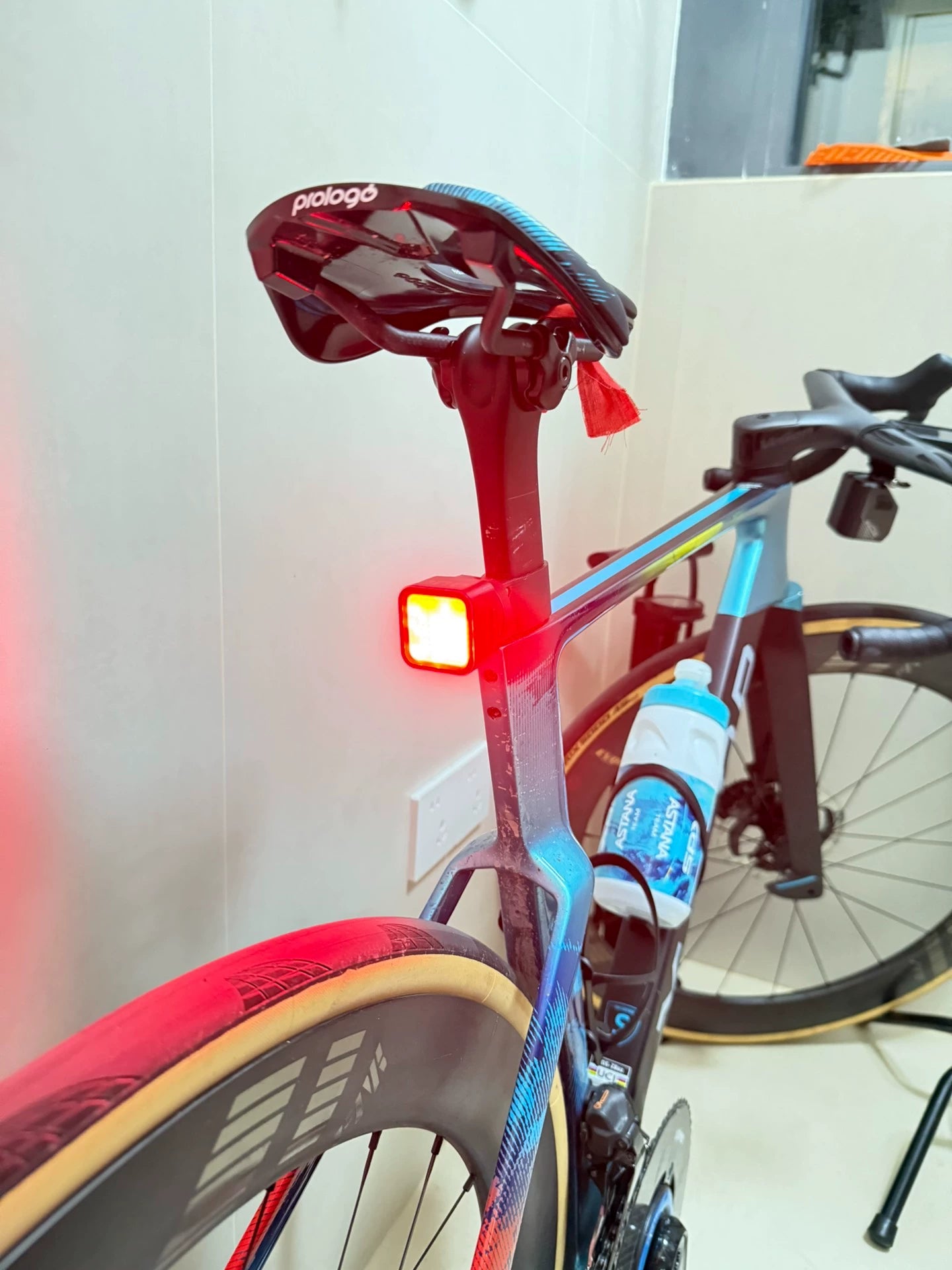 Seatpost Light & Radar Mount for XDS AD8 / AD9
