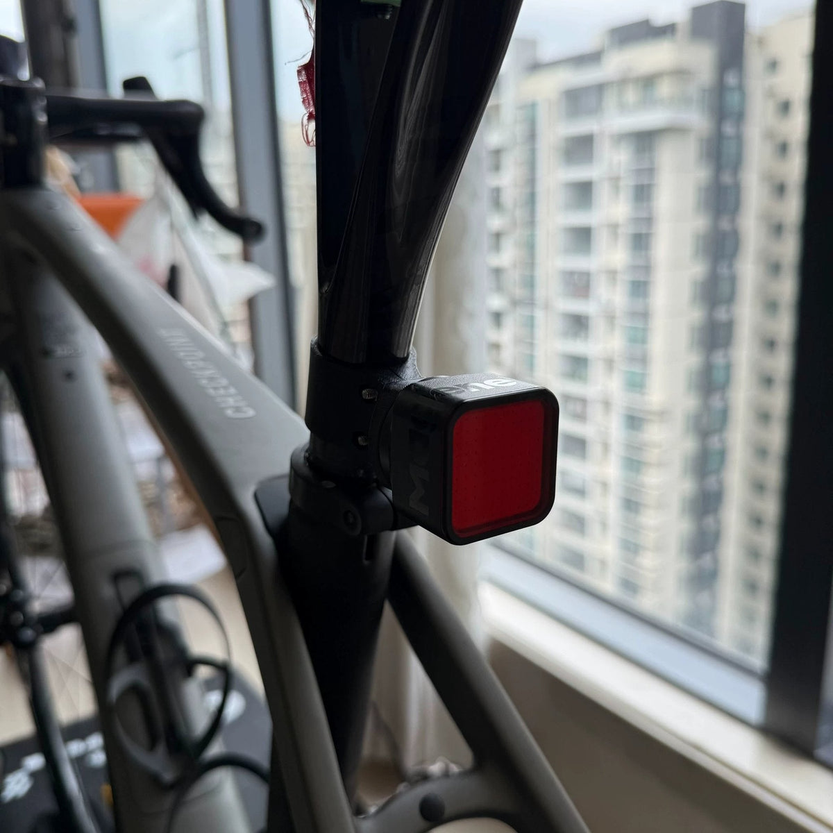 Seatpost light & radar mount for round 27.2 mm seatposts - photo 6